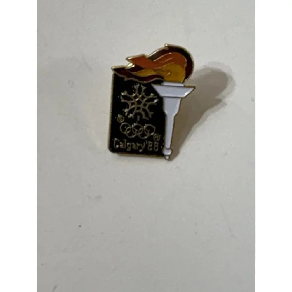 Lot Of 5 Vintage 1988 Calgary Canada Winter Olympic Games Lapel Pins